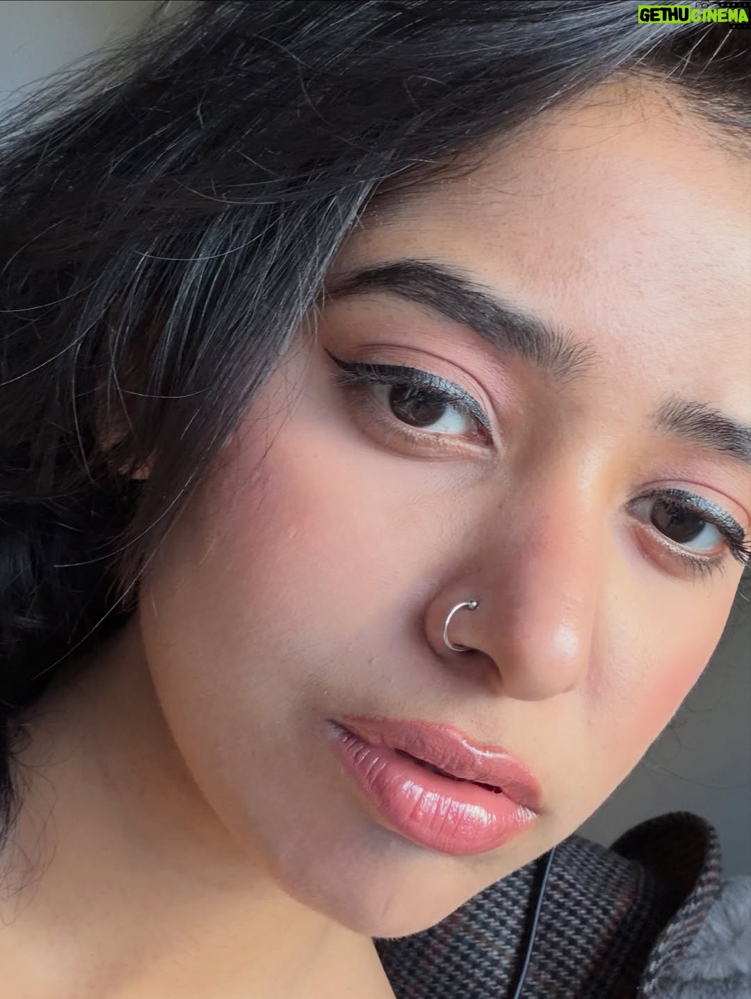 Crazy gamete - 3.1K Likes - Details below 🧚🏻‍♀️
Concealer - @makeupforever 
Foundation - @diorbeauty backstage in shade 2W0
Eyeliner - @flortte.official absolutely amazing and precise 🌟
Lipliner - @makeupbymario shade Rich Mauve
Blush - @flowerknows_global 
Eyeshadow - @flowerknows_global 
Mascara - @guccibeauty 
Lipgloss - @flortte.official 
.
.
.
.
.
.
.
.
.
.
.
.
#explore #instadaily #ootd #instagrammer #beautycare #collab #loveit #feed
