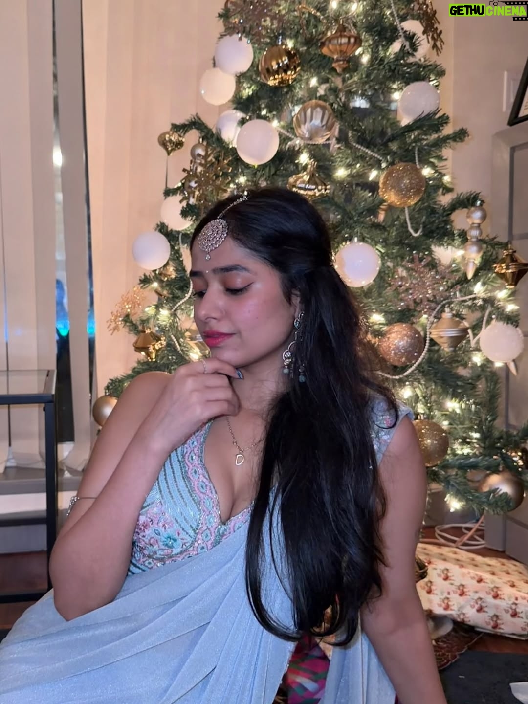 Crazy gamete - 3.3K Likes - Shine brighter with @shesaidyes_official 💕
.
.
.
.
.
.
.
.
#outfitinspo #saree #fashionblogger #jewellery