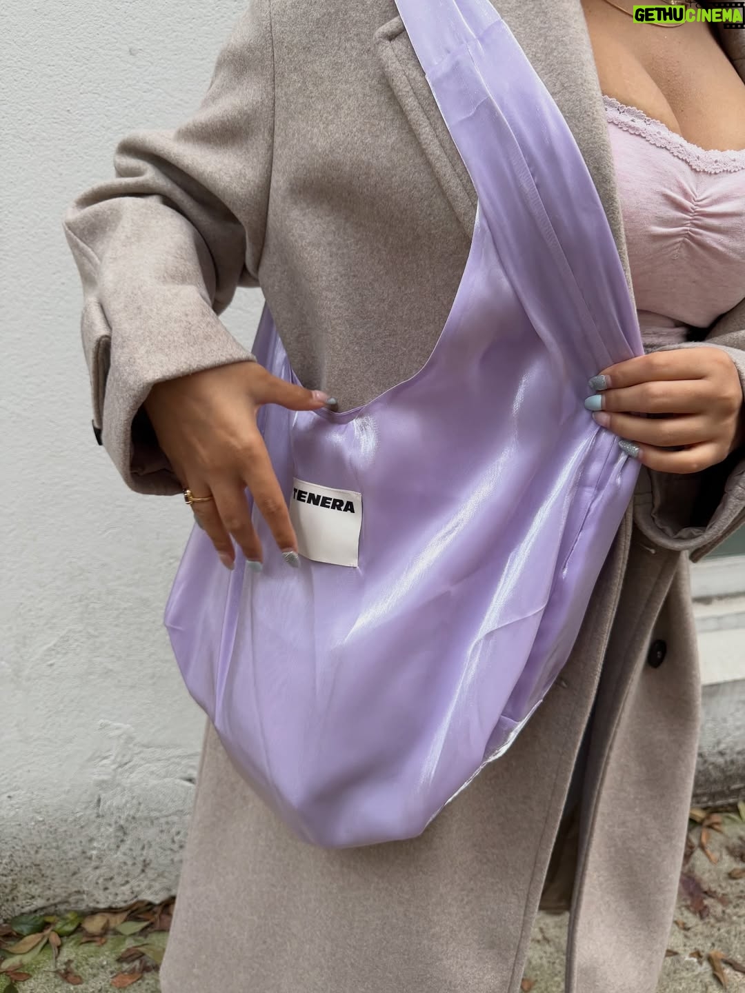 Crazy gamete - 13.2K Likes - Details : 
Bag - @tenera.official 💕
Coat - @zara 
Top and bottom - @victoriassecret 
Shoes - @newbalance 
Jewellery - @sylestialjewel 💝
.
.
.
.
.
.
.
.
#explorer #instadaily #outfit #outfitinspo #ootd #foryou #collab