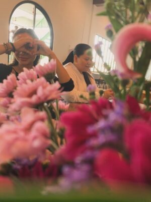Cristina Suzanne Instagram - Kita dapat bunga harini wak 🌸
Kenangan abadi ikat tepi.