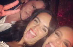 Cristina Umaña Instagram - Ufff pasó de todo en el 2016 … ha sido lindo recordarlo. ⚡️