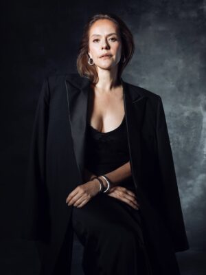 Cristina Umaña Instagram - Black on black 🖤
Foto : @studiokapture
Makeup : @milecuellar_makeup
Styling: @mariajose_salazarbl