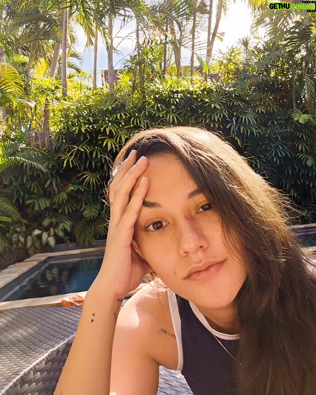 Dahlia Poland - 378.7K Likes - Kalikali post muka sendiri🙃