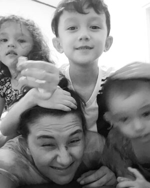 Dahlia Poland Instagram - I'll work my a*s off for the sake of you nak anaaaakk💙💙 tetep jadi anak2 paling happy yaaa. I'll do anything for you💙
