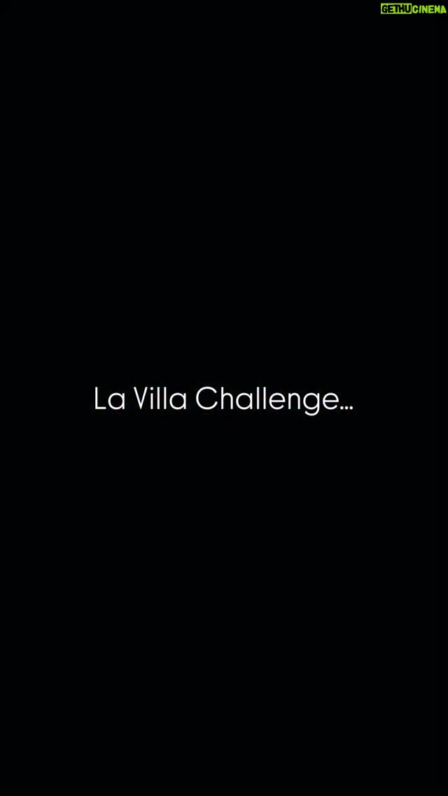 Dalisa Alegría - 3 Likes - Mis hermanas, mi hija y sobrina en mood challenge 🔥💃🏽
Mi mamá tratando de seguir el paso 🧠💃🏽
Mi papá: interrumpiendo el sistema 😂🕺🏽

Dejar este challenge fuera no podía 😂🔥

#LaVillaChallenge #FamiliaReal #HumorFamiliar #IGReels #MoodChallenge