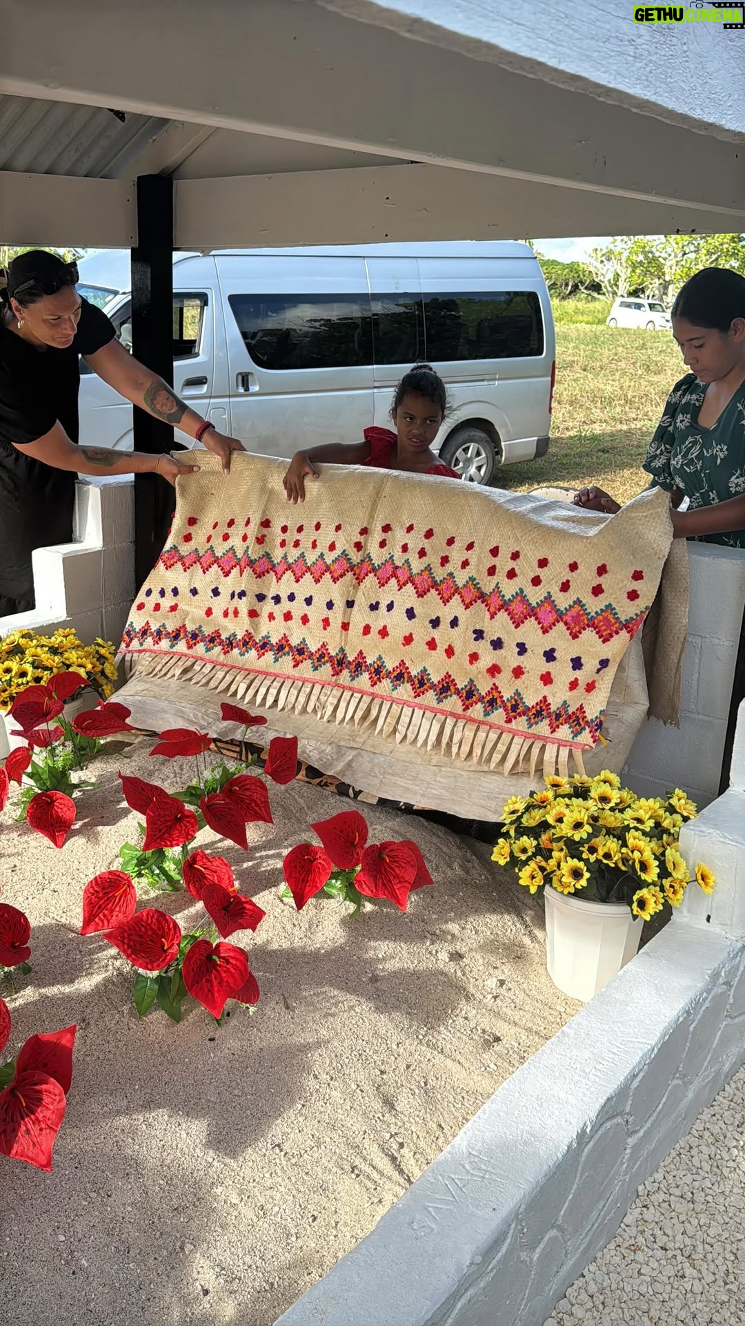 Dame Valerie Adams - 19K Likes - Lava lelei ae maka an uncle Hiva. 🤍🕊️ koe ofa pe eni a Tava mo Kimoane ki faitoka Kia Hiva pea pehe foki Kia Babe. Ofa lahi atu. 🙏🏽❣️#houma #unclehiva
