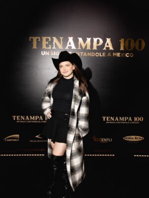 Daniela Aedo Instagram - š¤ š¶š
Me tocó celebrar el 100 aniversario del #SalónTenampa āØš« vaya, como pasa el tiempo⦠@agenciapenthouse Ā”Gracias por la invitación!