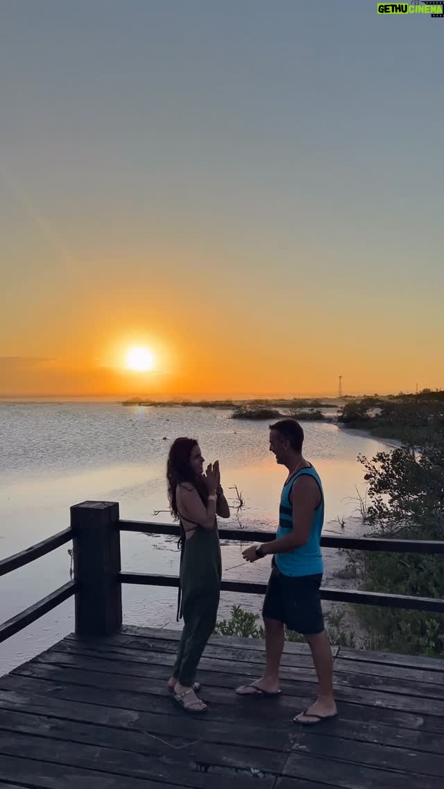 Daniela Bascopé - 737 Likes - Jugando con el atardecer 
Idea original de @ricardoengineering