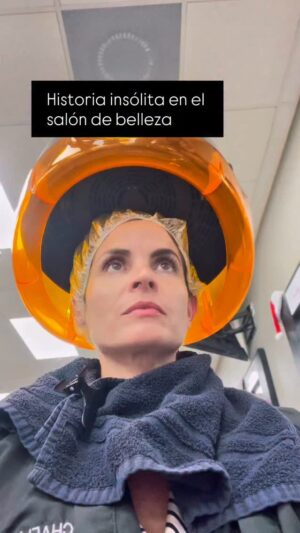 Daniela Bascopé Instagram - ¡Las mejoras terapias ocurren en los salones de belleza! Amé mi experiencia en @michaelsbeautysalon_ . Le devolvieron el brillo a mi cabello y me atendieron divinamente.
¡Hagan su cita hoy!