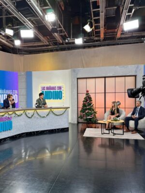 Daniela Mori Instagram - En el programa #lasmañanasconandinoentvp con @linda.araico @guillermoandinok @gzaffora y mi abogado @gabrielsalgadoabogado por @tvpublicaargentina Gracias @angeles_avila30