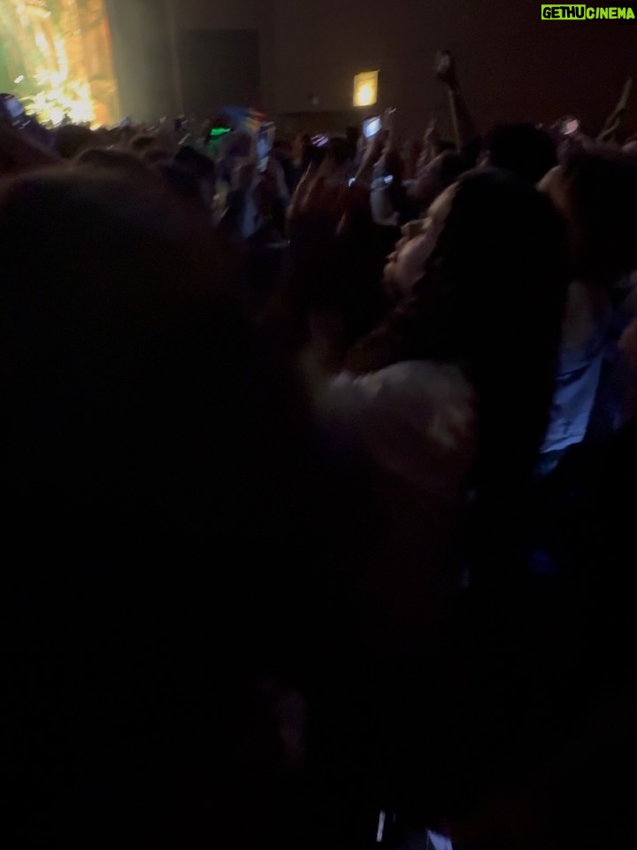 Danielle Souza - 28.1K Likes - A minha felicidade é ver vcs felizes! ❤️ @sophia_rafa3 🪭🩷Show do @p1h_official.  Obrigada dinda @tathasartori