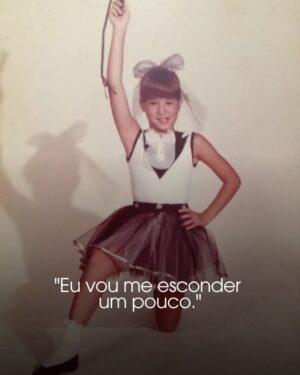 Danielle Winits Instagram - Quando a gente fala com a gente mesmo, a gente fala também com a nossa criança interior.
E muitas vezes me pego falando comigo mesma de um jeito que eu jamais falaria com a minha criança. E vocês?