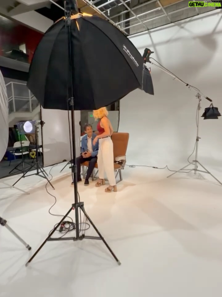Danielle Winits - 10.1K Likes - Bastidores cinematográficos🎞️ Ansiosos por mais uma farofa? 🎬 

@paulocursino 
@robertosantucci 
@globofilmes 
@camisalistradafilmes