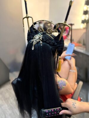 Daniielle Alexis Instagram - @iamcardib meets @rupaulsdragrace 😍MUVA has arrived🌈Photos and videos by me 📸 another iconic moment ! So proud of my besties ILY..
.
Hair @tokyostylez MUA @erika_lapearl_mua Stylist @kollincarter in custom @zigman_official assisted by @juanmarioortiz_ @poshmckoy @matthewreisman nails @cocamichelle #cardib #rupaulsdragrace