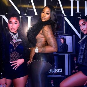 Daniielle Alexis Instagram - BADDDDDDIES🤘🏾 Big CEO captured by ME📸🩷✈️ happy bday @realmissnatalienunn & congratulations to the Boss @lemuelplummer & @scotlyndryan 🤰🩷.. to my queen @tesehki ILY bb !! That’s a Wrap.. for now 📸😝
#baddies #baddiesusa #zeusnetwork #zeus