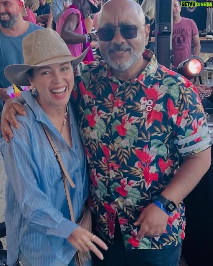 Dannii Minogue - 8.9K Likes - First photo dump of 2026 🎉

🪩 1-6: Hot Sauce at @ptleoestate with @carlcoxofficial, @artist.ericpowell, @latenitetuffguy, @captainfifi, @angieyoungxposed, @the_melbourne_stylist_, and my friends Filipe & Tim 💃 

📺 7: LOVING T.Swift’s new doco - so good I watched it twice (so far!!!) #repost @taylorswift 👀 

🎨 8: me ‘trying’ to draw the moon 😄 I love painting matchboxes and using them to light my incense or candles. I’m painting for pure-joy and art-therapy, and plan to do a lot more this year 🖌️

🎥 9. Loved Anaconda on the big screen with Atmos - Hoyts D-Box chairs are incredible! #repost @sonypictures 🍿 

🎙️ 10. Can’t stop singing along to Raye. First No.1 of 2026 #repost @raye 🎉

11-14 🐞 🍃 🪻Adventures in nature. Ladybug, leaf and lavender 😎
