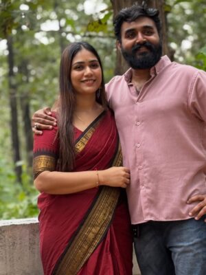 Darshana Das Instagram - Six years of love, laughter,
and the life we’ve built together. Every day with
you is a blessing I cherish. HAPPY ANNIVERSARY MY purushaaaa………..❤️🥰😘

Click 📷: Arjun anoop