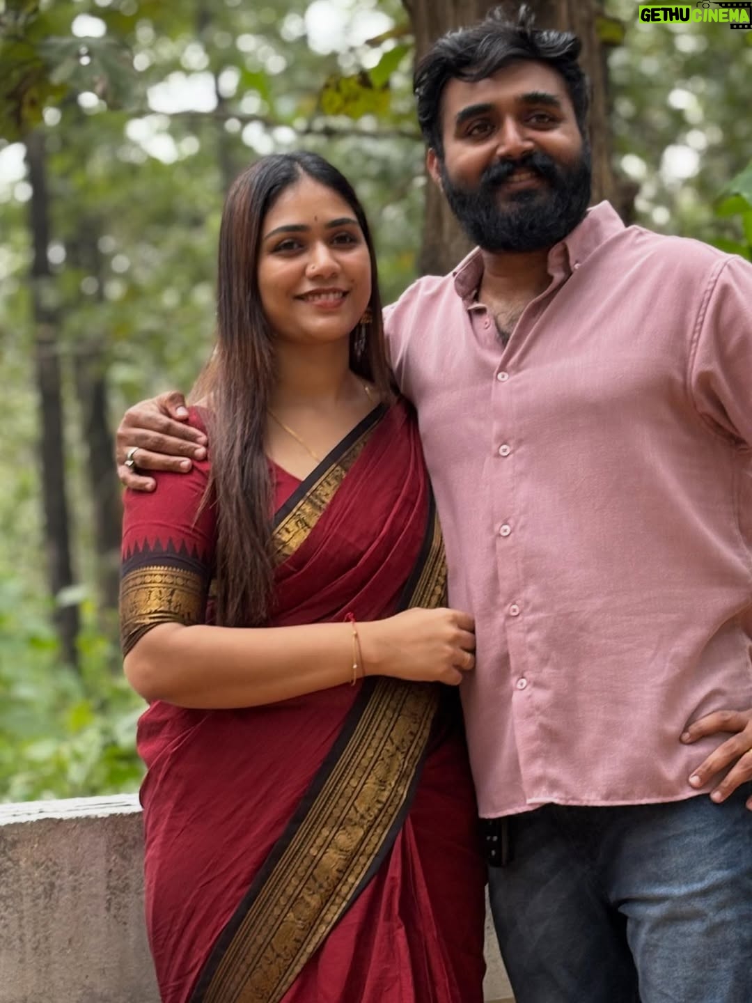 Darshana Das - 10K Likes - Six years of love, laughter,
and the life we’ve built together. Every day with
you is a blessing I cherish. HAPPY ANNIVERSARY MY purushaaaa………..❤️🥰😘

Click 📷: Arjun anoop