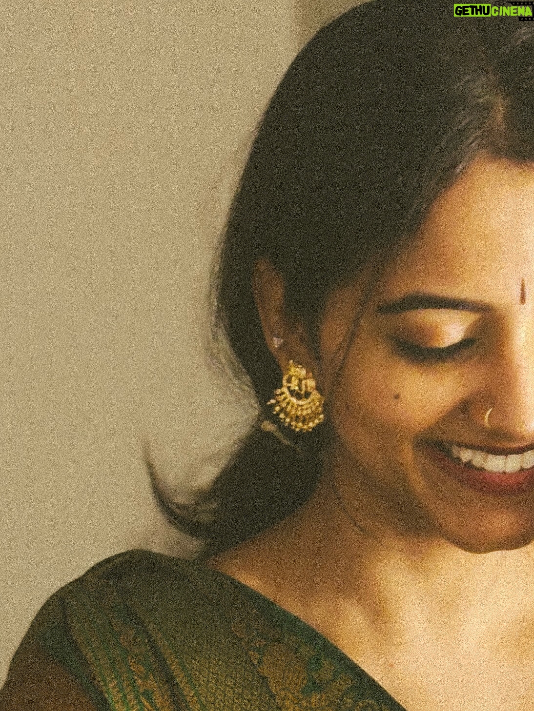 Darshini Gowda - 20K Likes - 🍁