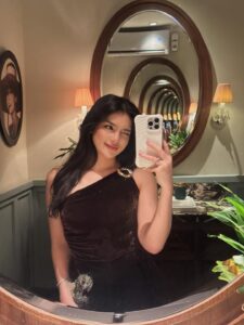 Actress Davina Karamoy HD Photos and Wallpapers November 2025