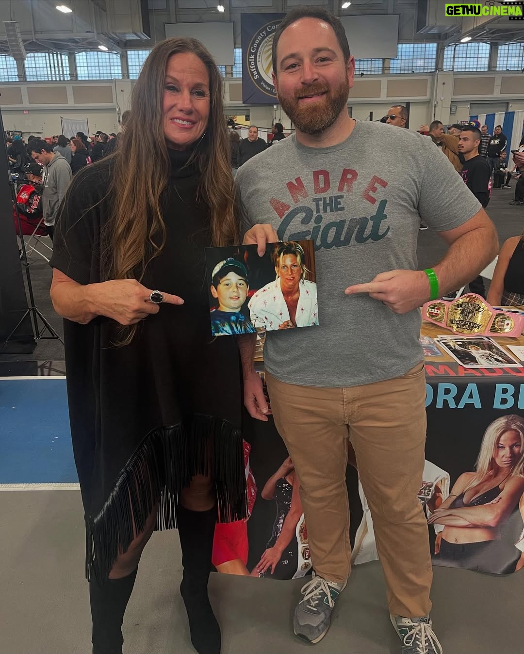 Debrah Miceli - 584 Likes - AMAZING!!! Thank you @bigeventny and CARMEDIA for the hospitality! Especially my mgmt Codi Smith❤️
Fans were amazing, promoters Frankie and Jay were perfect! 
So many great faces and stories! THANK YOU🔥
My heart is full❤️