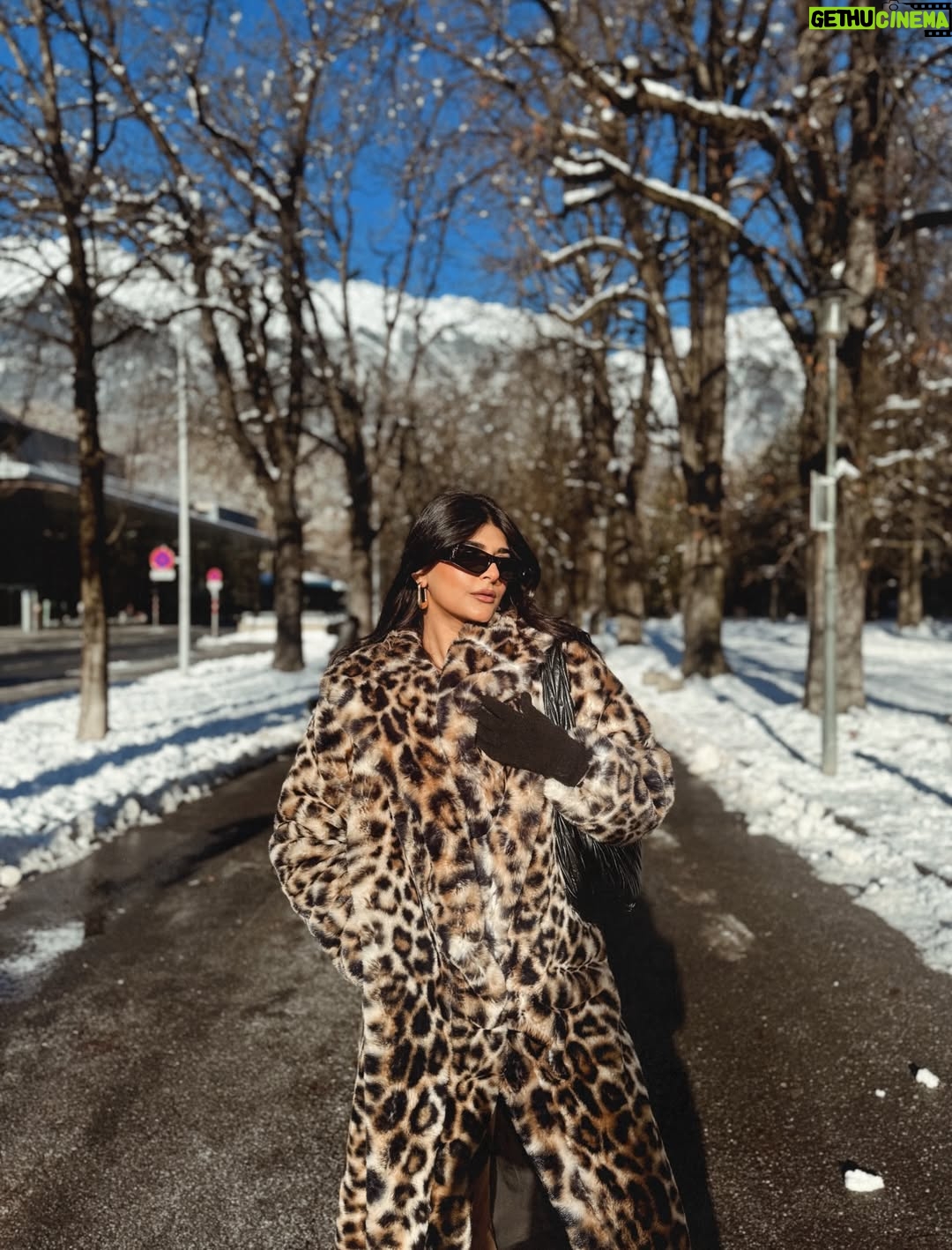 Deeksha Khurana - 19.3K Likes - Just a winter outfit dump ❄️🤍