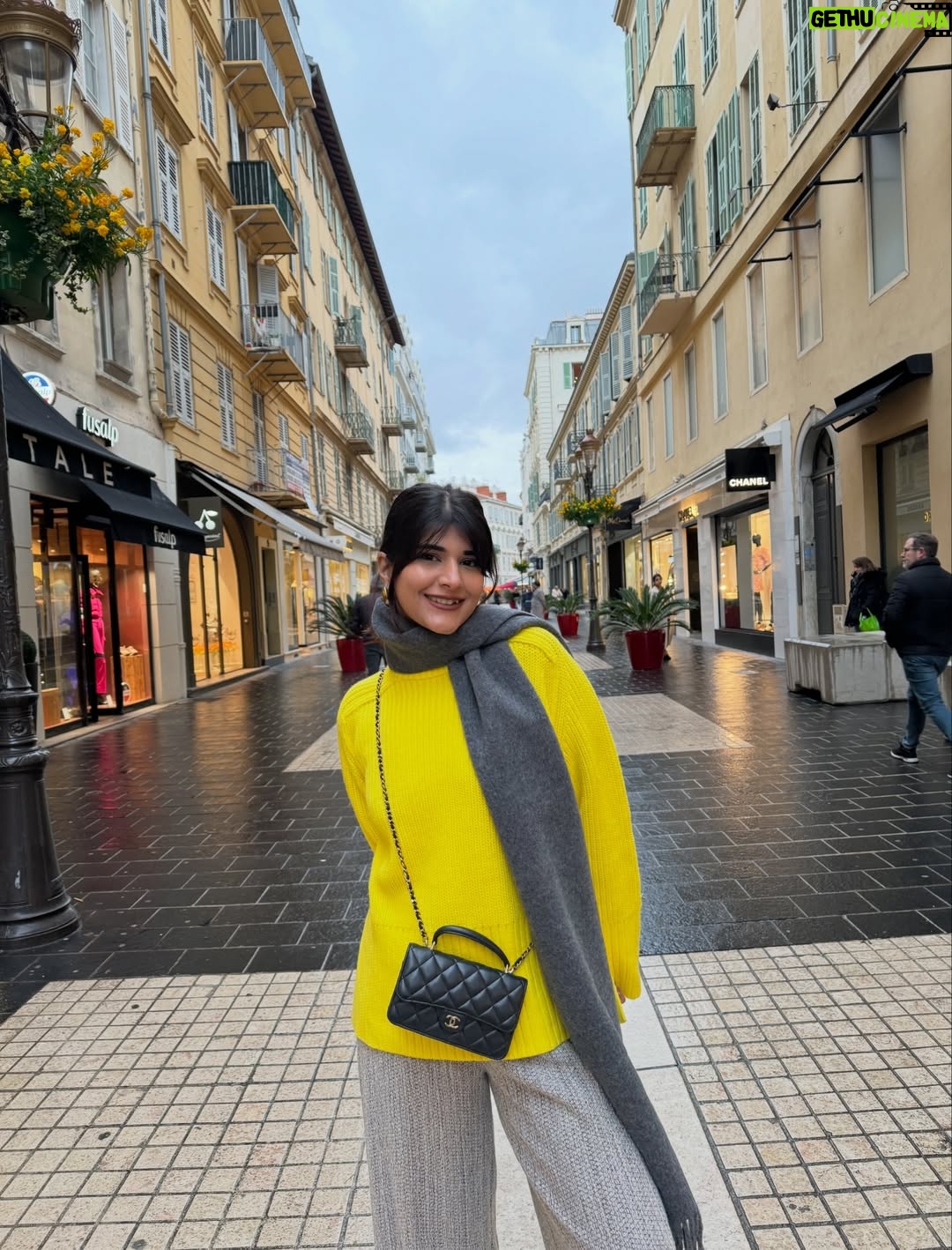 Deeksha Khurana - 19.3K Likes - Just a winter outfit dump ❄️🤍