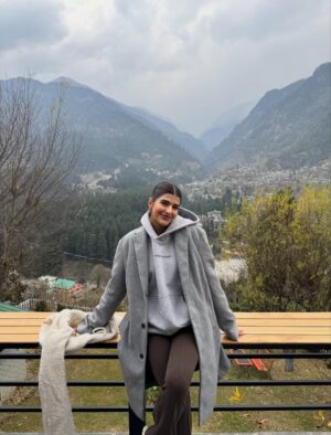 Deeksha Khurana Instagram - Just a winter outfit dump ❄️🤍