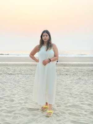 Deepali Pansare Instagram - Last one is my favourite ❤️ 
#goabeach  #goa  #sunset  #beach  #goadiaries
