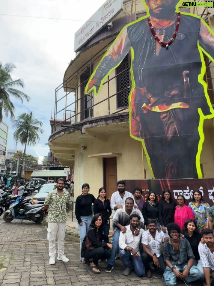 Deepika Gowda - 368.7K Likes - With Our Pride "PEPE"❤️
#kāantra #raaki❤️ 
@rishabshettyofficial