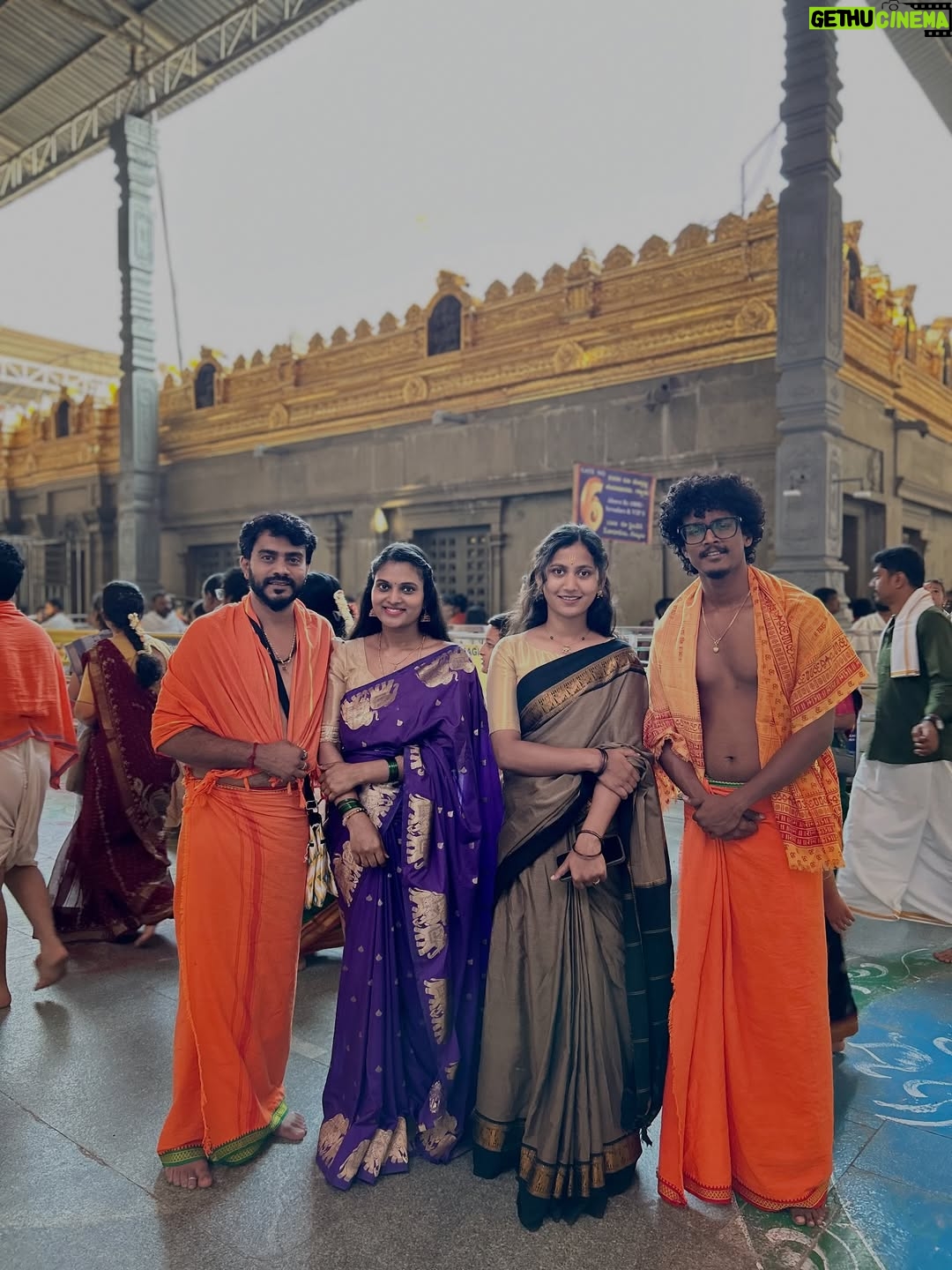 Deepika Gowda - 71.8K Likes - ಓಂ ಶ್ರೀ ಗುರು ರಾಘವೇಂದ್ರಾಯ ನಮಃ 🙏❤️