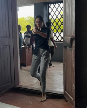 Deepshikha U Instagram - What a journey it was… I always kept the silly kid inside me alive who believes everything is possible and push me to do things that's beyond my level… to try it… try it harder…until I do better... And here is the progress… #Mark thanks to each and everyone who made this happen!!! Couldn't have asked for more!! ❤️

And hope you all loved MARK in theatres. My heart is full…beyond words!! Thanks to one and all who watched and showered love.

A big thank you to Kannada cinema and the wonderful Kannada people, you are incredibly warm and welcoming.

Nimma preethige hrudayapurvaka
Dhanyavaadagal, Karnataka 💛

And Mark is gonna bang in theatres of Tamil and Telugu from the 1st New year!!! 

Love MARK, enjoy MARK!!! 

With love & gratitude, always.

All grace to god!
