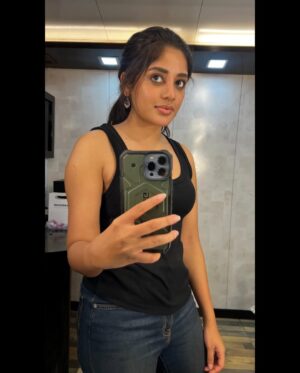 Deepshikha U Instagram - What a journey it was… I always kept the silly kid inside me alive who believes everything is possible and push me to do things that's beyond my level… to try it… try it harder…until I do better... And here is the progress… #Mark thanks to each and everyone who made this happen!!! Couldn't have asked for more!! ❤️

And hope you all loved MARK in theatres. My heart is full…beyond words!! Thanks to one and all who watched and showered love.

A big thank you to Kannada cinema and the wonderful Kannada people, you are incredibly warm and welcoming.

Nimma preethige hrudayapurvaka
Dhanyavaadagal, Karnataka 💛

And Mark is gonna bang in theatres of Tamil and Telugu from the 1st New year!!! 

Love MARK, enjoy MARK!!! 

With love & gratitude, always.

All grace to god!