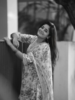 Deepshikha U Instagram - ❤️❤️✨

@portraitsbylokesh