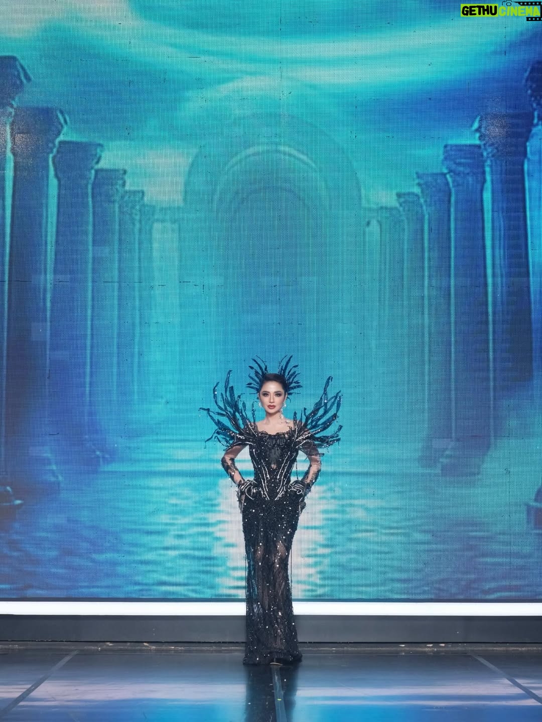 Dewi Perssik - 34.4K Likes - Malam kemenangan Dangdut Academy 7✨

*Dark, bold, and undeniably powerful*

Dress @denny_opulence 
Makeup By @herdanaprill 
Hair Do By @rolandhairstyle 
Styled By @choisheptia @djumcollect 
Manager By @fanniewidya @anjarbachtiar 
Team @hann_fitri @herry_wahjad @afiq_hadley