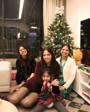 Dhairya Sandhyana Instagram - December ‘25🎄♥️