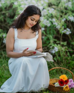 Dhanu shree Instagram - Living in my own Fairy 🧚 Tale ✨

Pc : @praveen_reddy__07