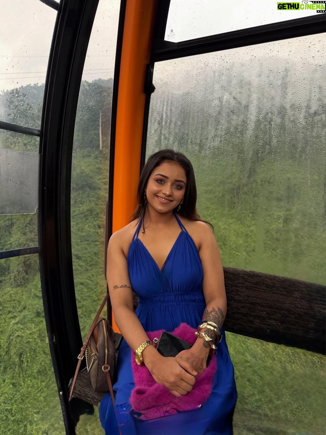 Dhanu shree - 16.6K Likes - My First international solo trip to Vietnam, Fear said no. I went anyway, cheers to the girl who finally crossed her first border. 💃  #vietnam  #hochiminhcity🇻🇳 #hanoi #danang #india