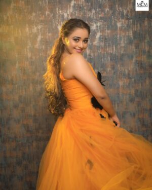 Dhanu shree Instagram - Dream big ✨ 

MUA : @generous_glam_makeovers_byyash 
Outfit by @sohumcreations 
Hairstylist @hair_by_tejaswinigowda 
Location
@rentinstinct 
Photography 
@manjunathmagaji24