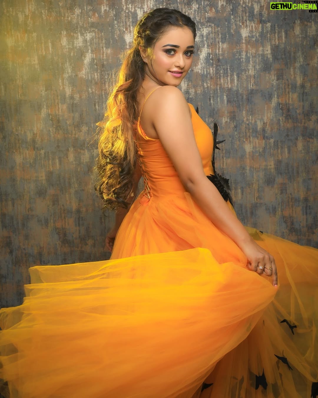 Dhanu shree - 35K Likes - Dream big ✨ 

MUA : @generous_glam_makeovers_byyash 
Outfit by @sohumcreations 
Hairstylist @hair_by_tejaswinigowda 
Location
@rentinstinct 
Photography 
@manjunathmagaji24