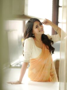 Actress Dharshna Sripal HD Photos and Wallpapers December 2025