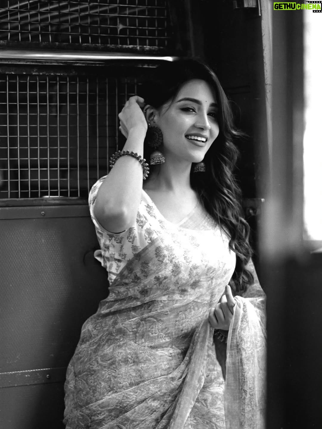 Dharshna Sripal - 34.2K Likes - 🌹