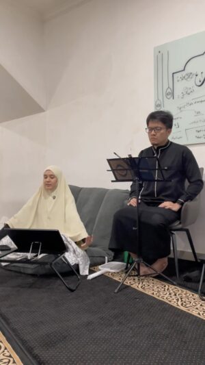Dhini Aminarti Instagram - Kalian sudah khatam berapa kali? 🙋🏻♀️🙋🏻♂️
Semoga dimudahkan yaaaa 🤗