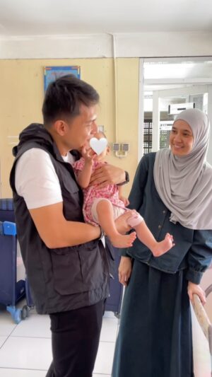 Dhini Aminarti Instagram - Happy ketemu mereka lagiiiii 😍
Sampe ketemu insyaaAllah bulan ini ya 🤗