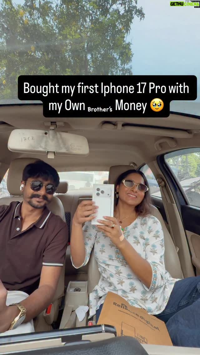 Diksha Choudhary - 10.4K Likes - Mehnat kro phal 📱 Jarror milega 🥹😭
.
.
#Siblings #funnyvideos #funny #comedy #relatable