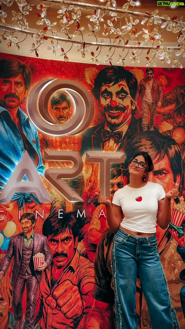 Dimple Hayathi - 96.6K Likes - This love  #dimplehayati #bharthamahasayulakuwignyapthi #bmw 🍓🍓🍓🍓🍓