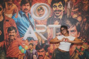 Dimple Hayathi Instagram - Your love is exceptional 💓 🥹🍓🍓🍓🍓🍓 🍓 
#bmw #bharthamahasayulakuwignyapthi #dimplehayati #raviteja #art