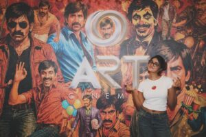 Dimple Hayathi Instagram - Your love is exceptional 💓 🥹🍓🍓🍓🍓🍓 🍓 
#bmw #bharthamahasayulakuwignyapthi #dimplehayati #raviteja #art