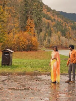 Dimple Hayathi Instagram - This film will always be special #balamani will be more special and thank you for all the #love and reception today and for the #blockbuster this #sankranthi 😍 and this song is even more special ♥️. It’s always So much fun with @raviteja_2628 sir keep spreading your positivity as always 💓 #bharthamahasayulakuwignyapthi #bmw
