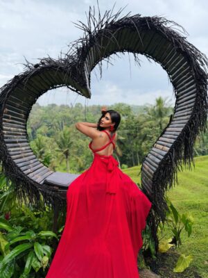 Dimple Paul Instagram - Baecay ♥️
#couplegoals #love #bali #baliswing